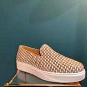 835 Sneackers sleep on