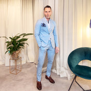 A07 Abito collo lancia