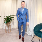 A07 Abito collo lancia