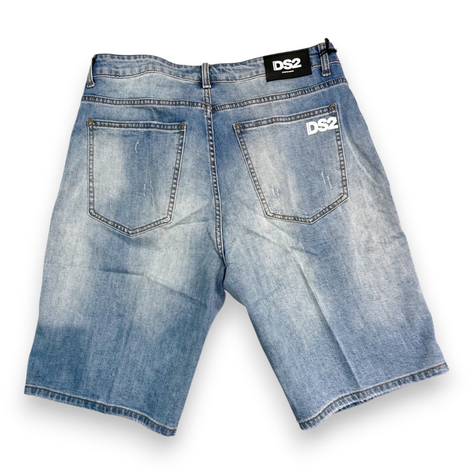 SS26D22 JEANS